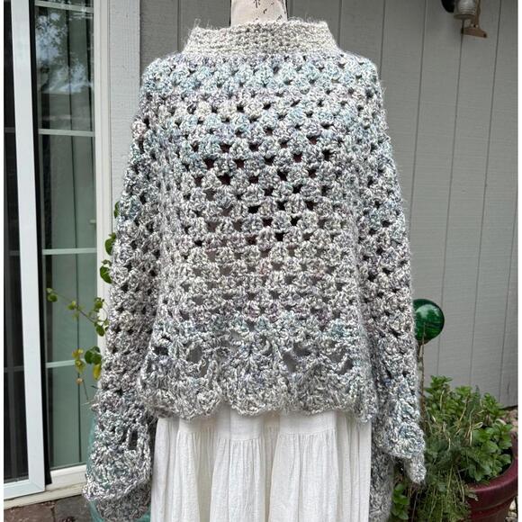 Martha Stewart Sweaters - Martha Stewart Inspired Post Prison Mohair Alpaca Poncho Cape Knit Rare 2005 Era